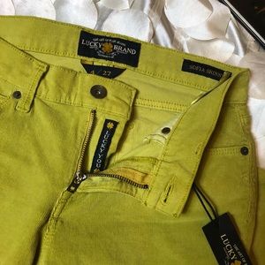 NWT Lucky Brand Sofia Skinny 4/27